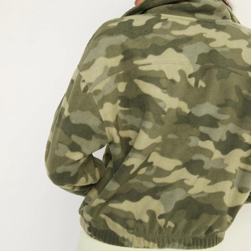 Old NavyLoose  Micro Performance Fleece Sweatshirt - Picture 4 of 6